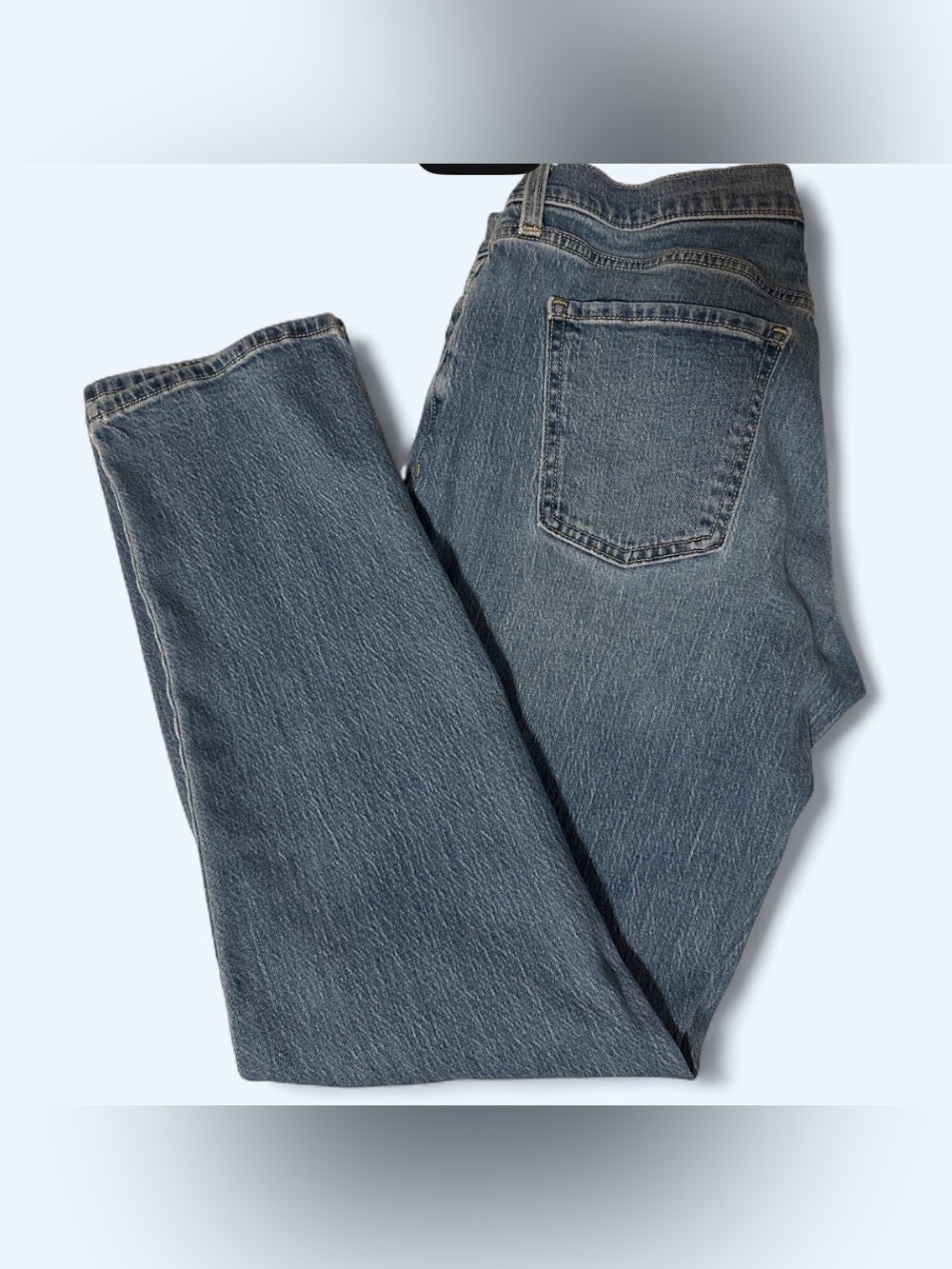 Old Navy Mid-Rise Boyfriend Jeans in Washed Blue